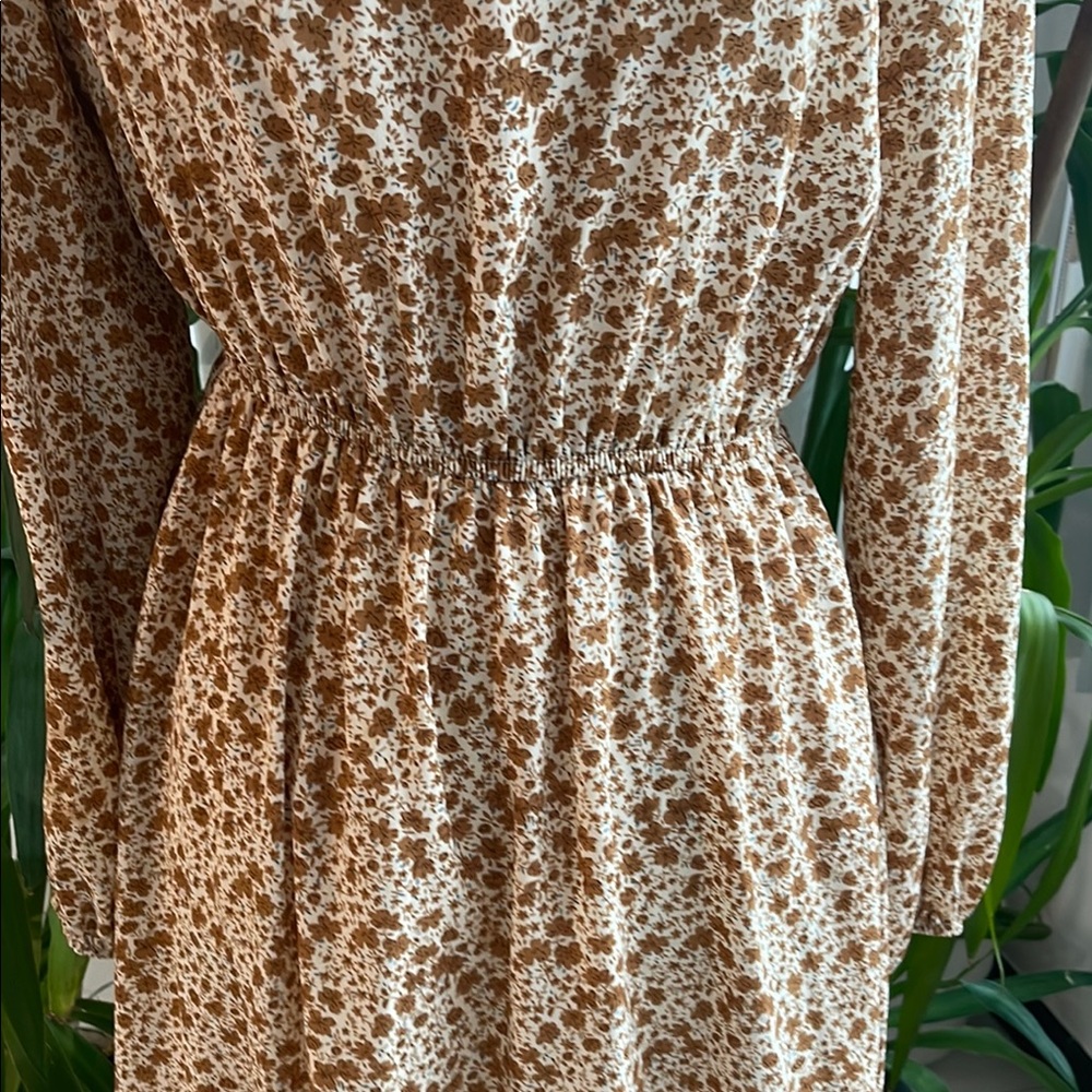 NWOT SHEIN MIDI Floral Long Sleeve Dress SIZE M - Picture 4 of 6